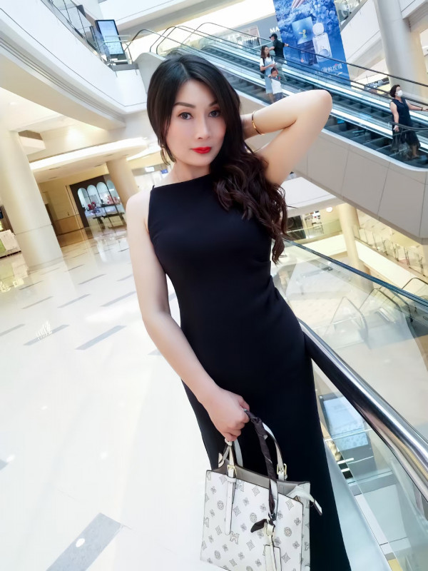 身材超棒美少妇